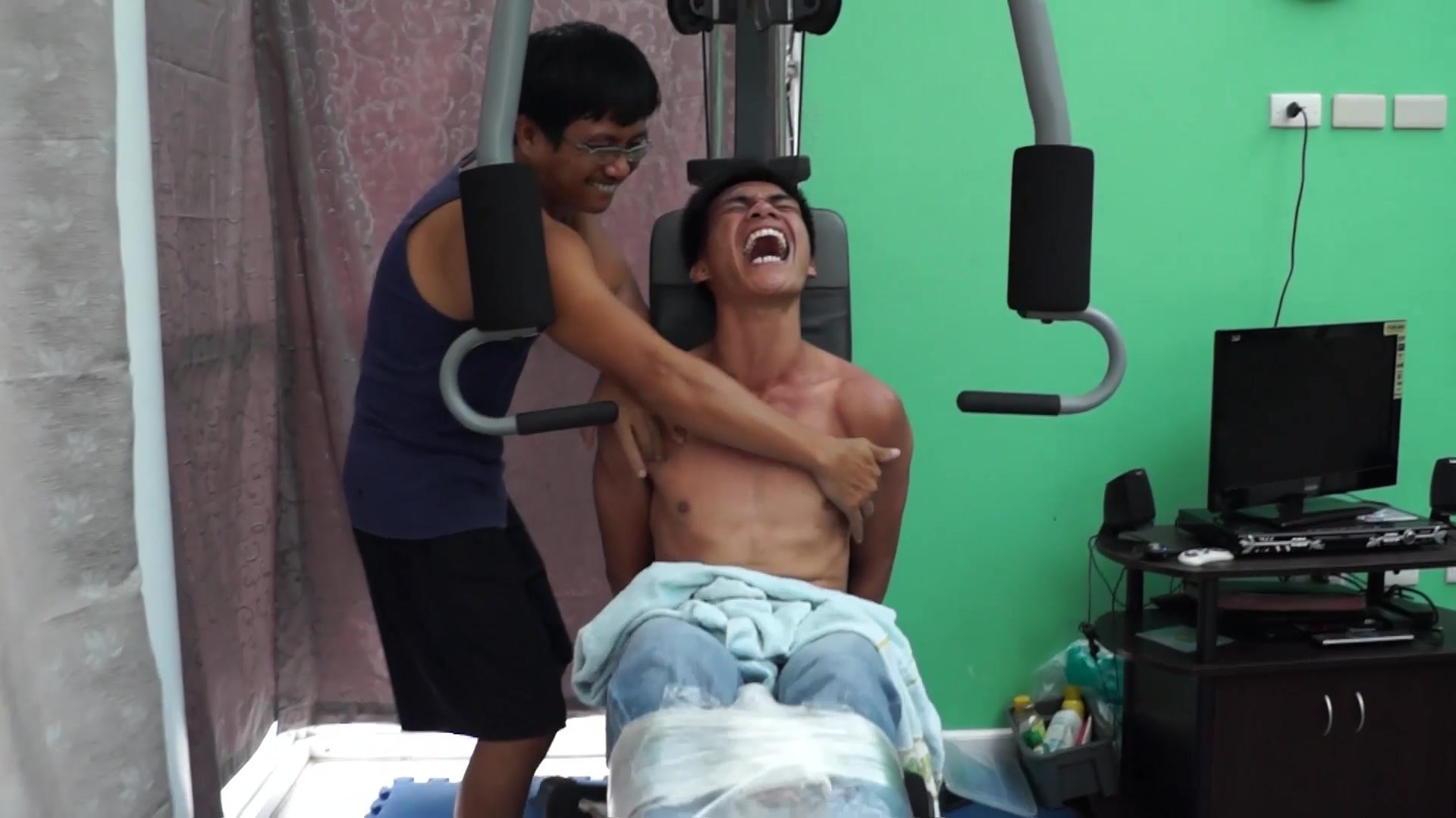 Asian Boys Sof and Poi